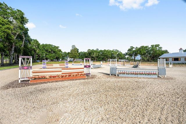 663 NW 80TH AVENUE, Ocala, FL 34482