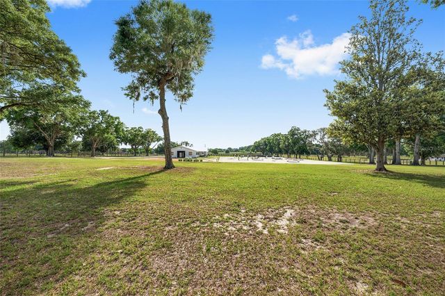 663 NW 80TH AVENUE, Ocala, FL 34482