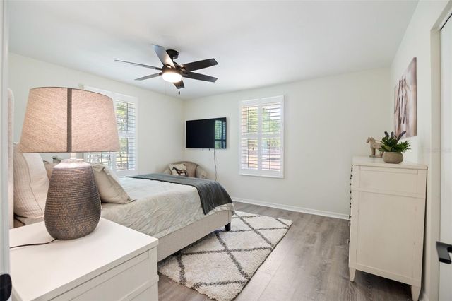 663 NW 80TH AVENUE, Ocala, FL 34482