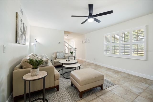 663 NW 80TH AVENUE, Ocala, FL 34482