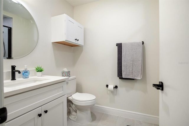 663 NW 80TH AVENUE, Ocala, FL 34482