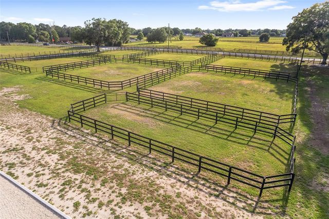 663 NW 80TH AVENUE, Ocala, FL 34482