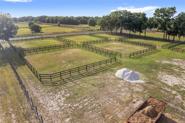 663 NW 80TH AVENUE, Ocala, FL 34482