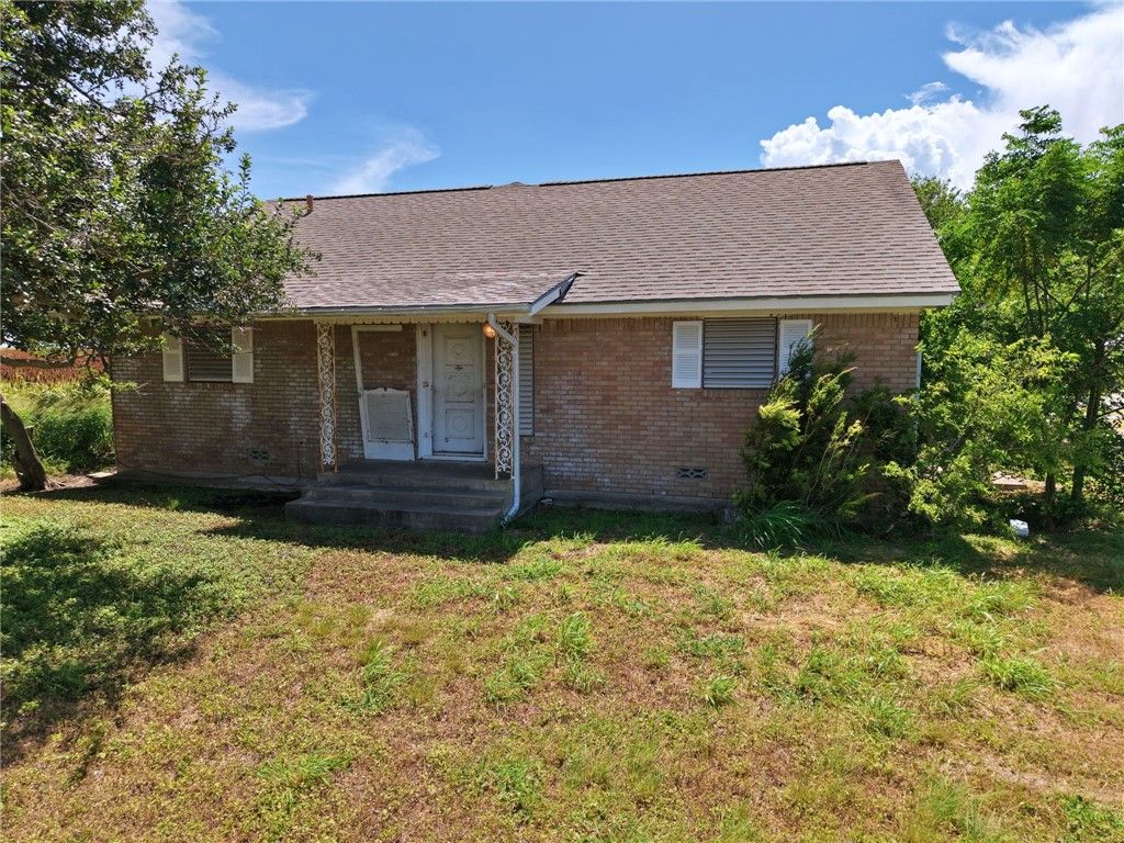 5637 Fm 893, Taft, TX 78390 — exterior