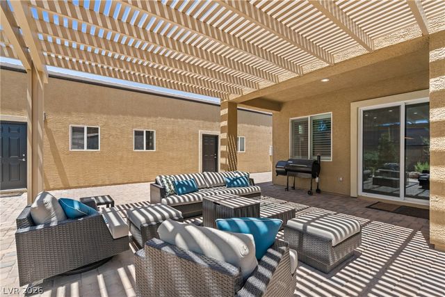 9095 Wing Shadow Circle, Las Vegas, NV 89129
