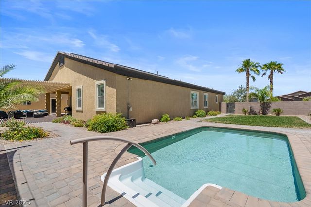 9095 Wing Shadow Circle, Las Vegas, NV 89129