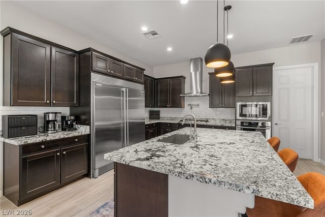 9095 Wing Shadow Circle, Las Vegas, NV 89129