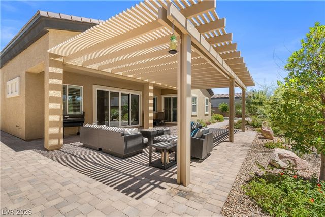 9095 Wing Shadow Circle, Las Vegas, NV 89129