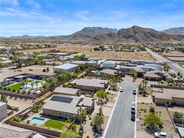 9095 Wing Shadow Circle, Las Vegas, NV 89129