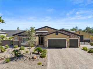 9095 Wing Shadow Circle, Las Vegas, NV 89129