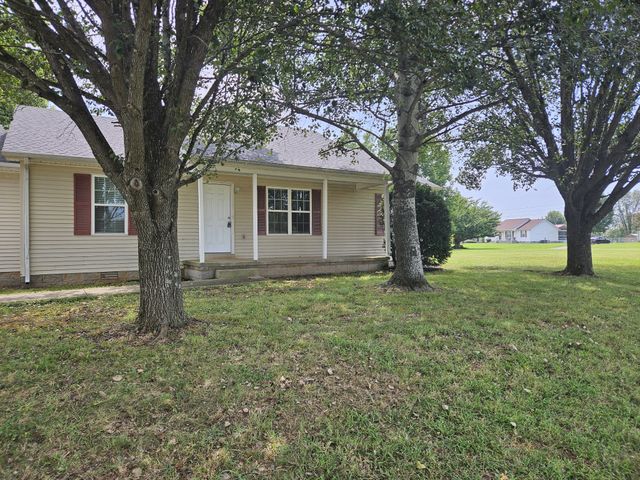 6144 Lee Ave, Murfreesboro, TN 37129