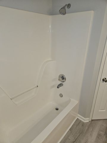 6144 Lee Ave, Murfreesboro, TN 37129