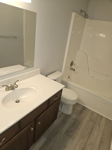 6144 Lee Ave, Murfreesboro, TN 37129