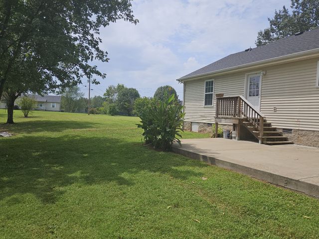 6144 Lee Ave, Murfreesboro, TN 37129
