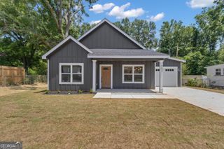 402 Power Plant Road, Hogansville, GA 30230