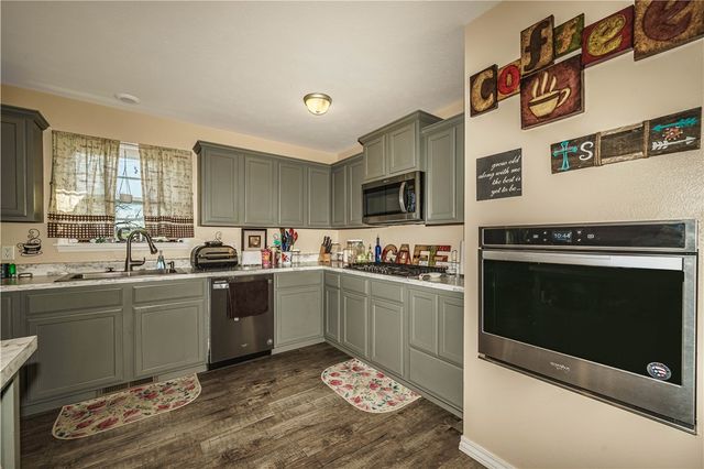 113 Matty Lane, Berryville, AR 72616