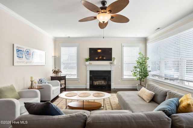 1062 Anchors Bend Way, Wilmington, NC 28411