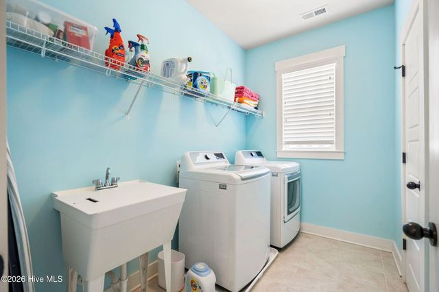 1062 Anchors Bend Way, Wilmington, NC 28411