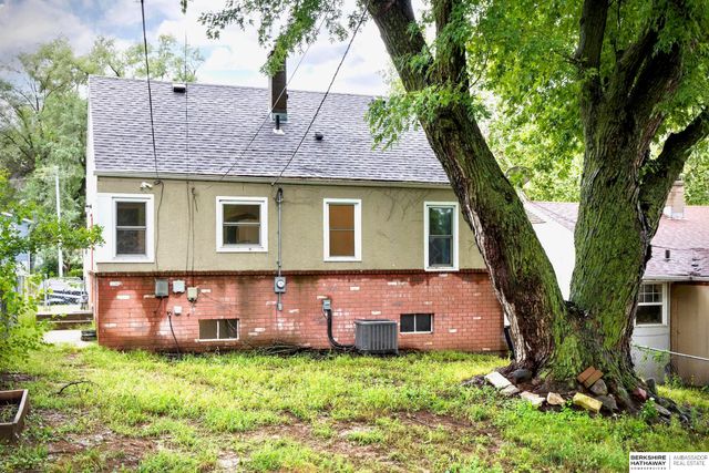 6030 Decatur Street, Omaha, NE 68104