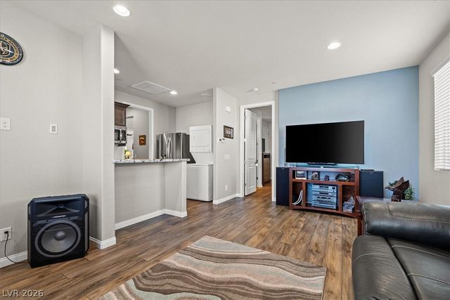 5311 VISTA DEL CANYON Circle, Las Vegas, NV 89149