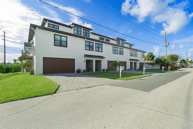 187 145TH AVENUE E 3, Madeira Beach, FL 33708