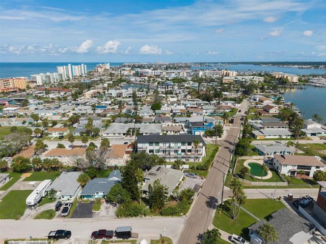 187 145TH AVENUE E 3, Madeira Beach, FL 33708