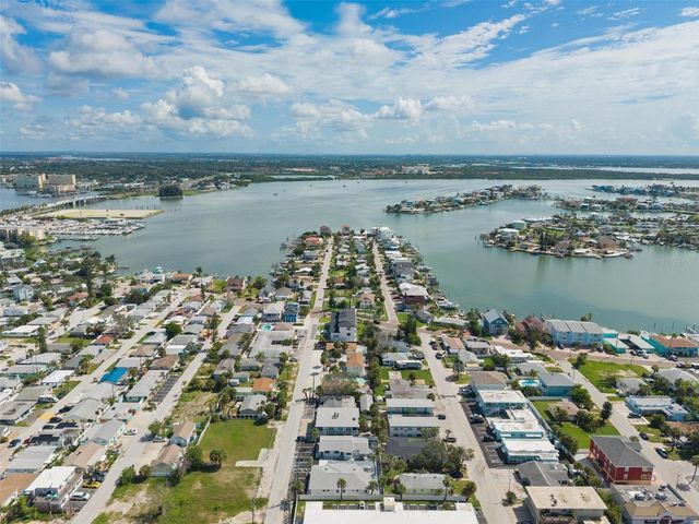187 145TH AVENUE E 3, Madeira Beach, FL 33708
