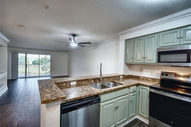 13815 FAIRWAY ISLAND DRIVE 1335, Orlando, FL 32837