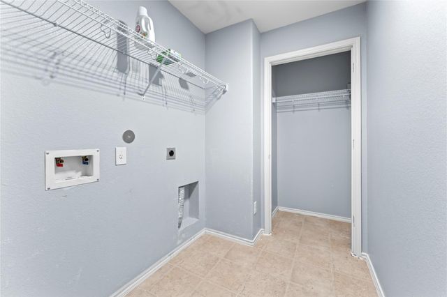 12038 Helvick Crescent Avenue, Houston, TX 77051