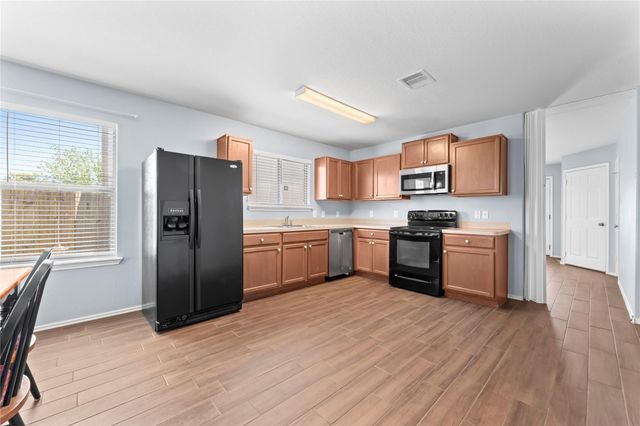 12038 Helvick Crescent Avenue, Houston, TX 77051