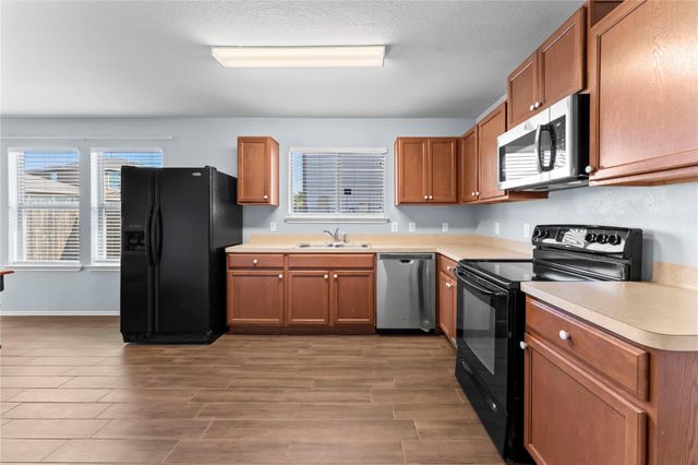 12038 Helvick Crescent Avenue, Houston, TX 77051