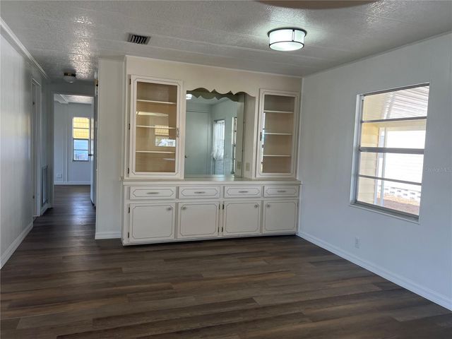 6710 36TH AVENUE E 103, Palmetto, FL 34221