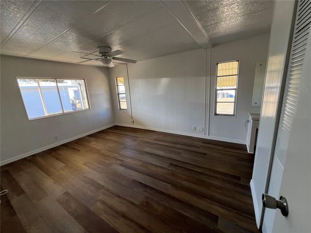 6710 36TH AVENUE E 103, Palmetto, FL 34221