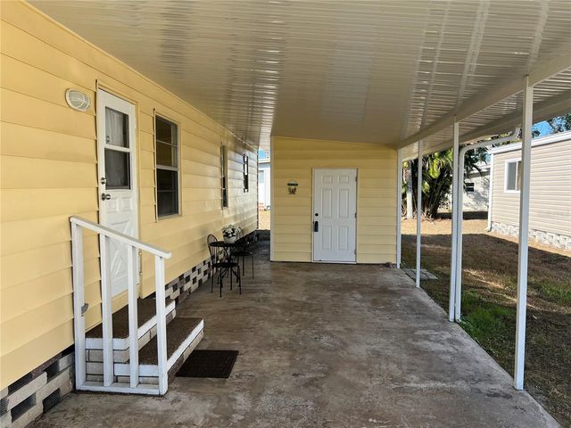 6710 36TH AVENUE E 103, Palmetto, FL 34221