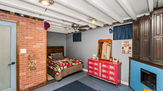 8526 Rockefeller Avenue, Brookfield, IL 60513