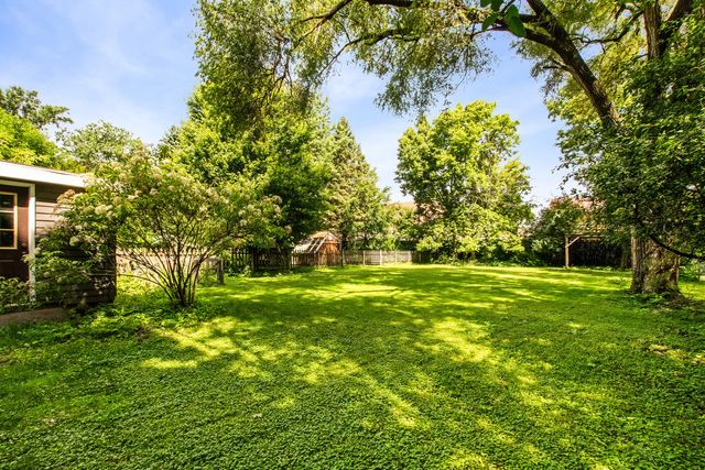 8526 Rockefeller Avenue, Brookfield, IL 60513