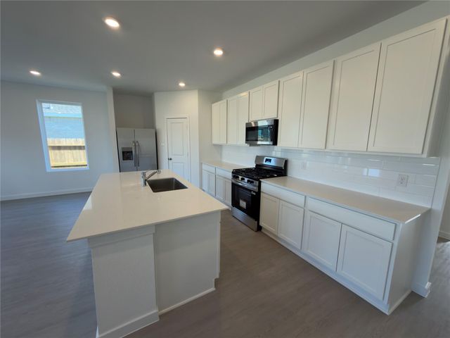 7919 Evening Emerald Drive, Rosharon, TX 77583