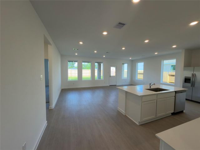 7919 Evening Emerald Drive, Rosharon, TX 77583