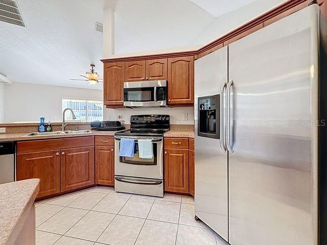 2402 DRYER AVENUE, Largo, FL 33770