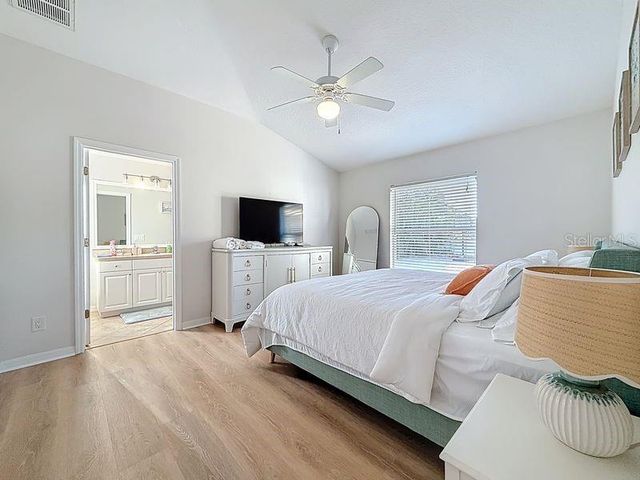 2402 DRYER AVENUE, Largo, FL 33770