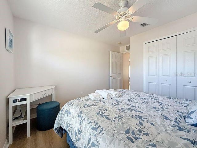 2402 DRYER AVENUE, Largo, FL 33770