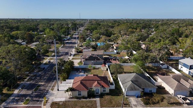 2402 DRYER AVENUE, Largo, FL 33770