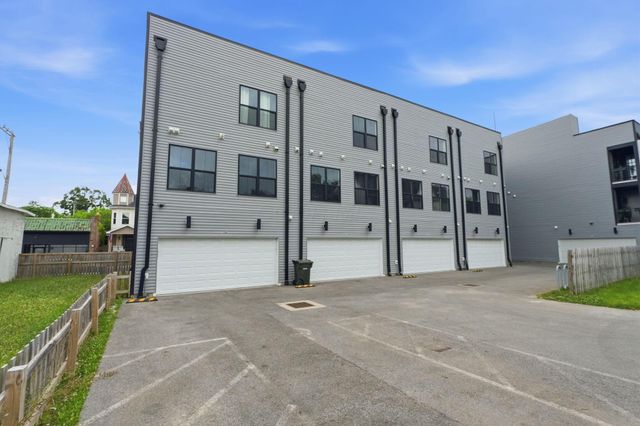 1282 Oak Street, Columbus, OH 43205