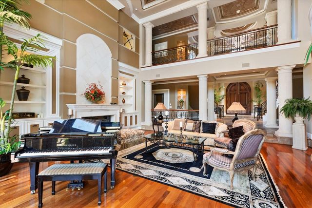 2405 ALAQUA DRIVE, Longwood, FL 32779