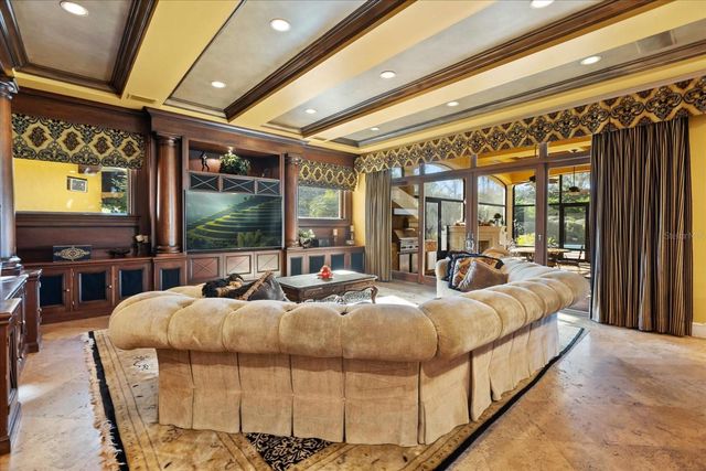 2405 ALAQUA DRIVE, Longwood, FL 32779