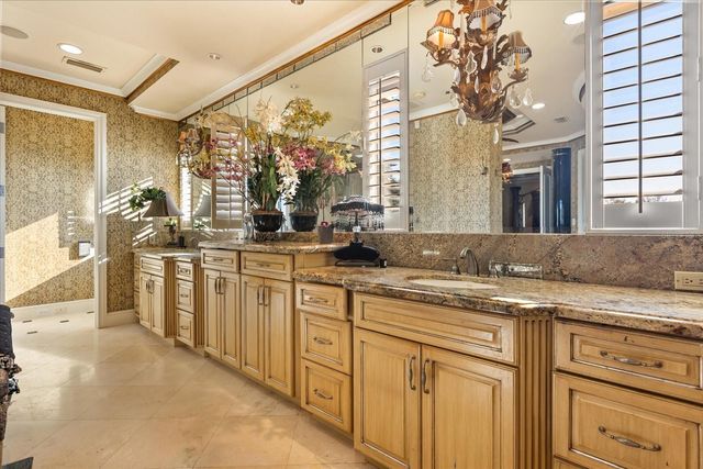 2405 ALAQUA DRIVE, Longwood, FL 32779