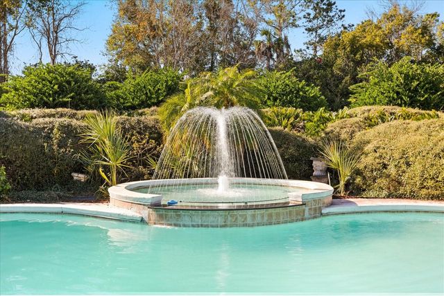 2405 ALAQUA DRIVE, Longwood, FL 32779