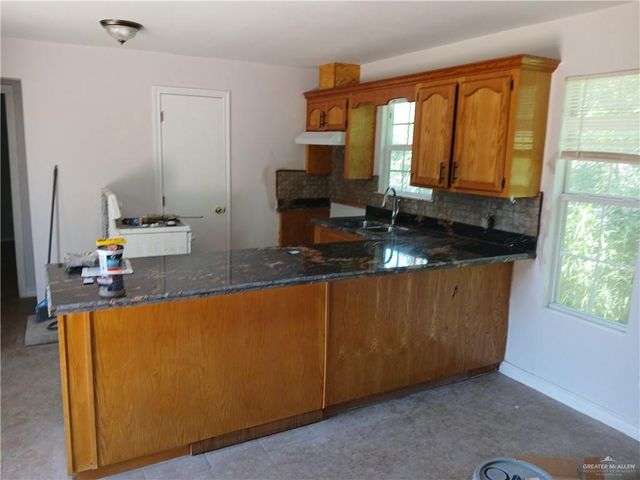 1306 N Moorefield Road, Mission, TX 78572