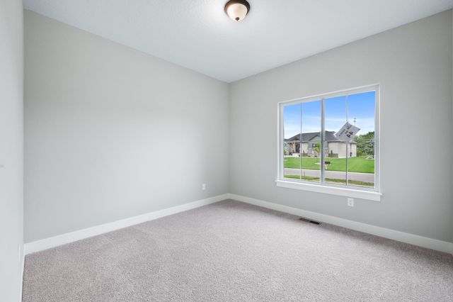 5013 N Emerald, Maize, KS 67101