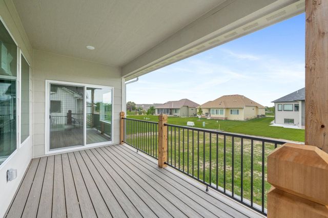 5013 N Emerald, Maize, KS 67101